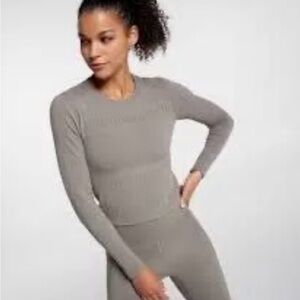 Calia by Carrie Underwood NWT Performance Long Sleeve Top | XXS/XS